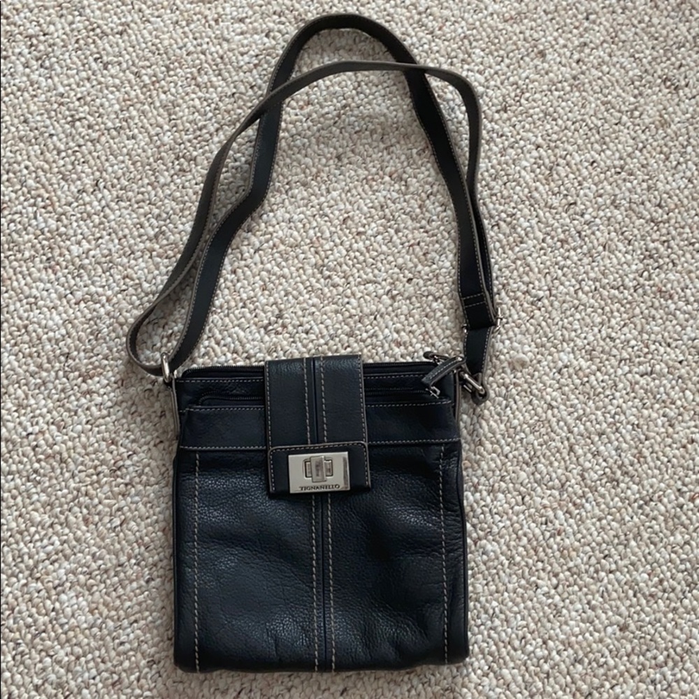 NWOT Tignanello black crossbody bag